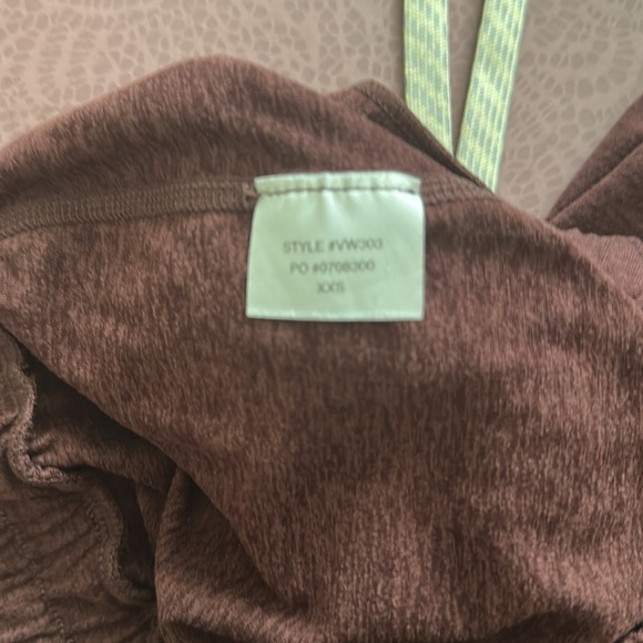 Vuori Women’s Halo Performance Jogger, Mahogany Heather, XXS - Picture 3 of 3